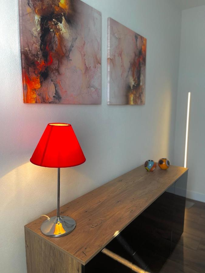 Apartment, 3 Zkdb, Balkon, Dachgeschoss, Naehe Duesseldorf Апартаменты *