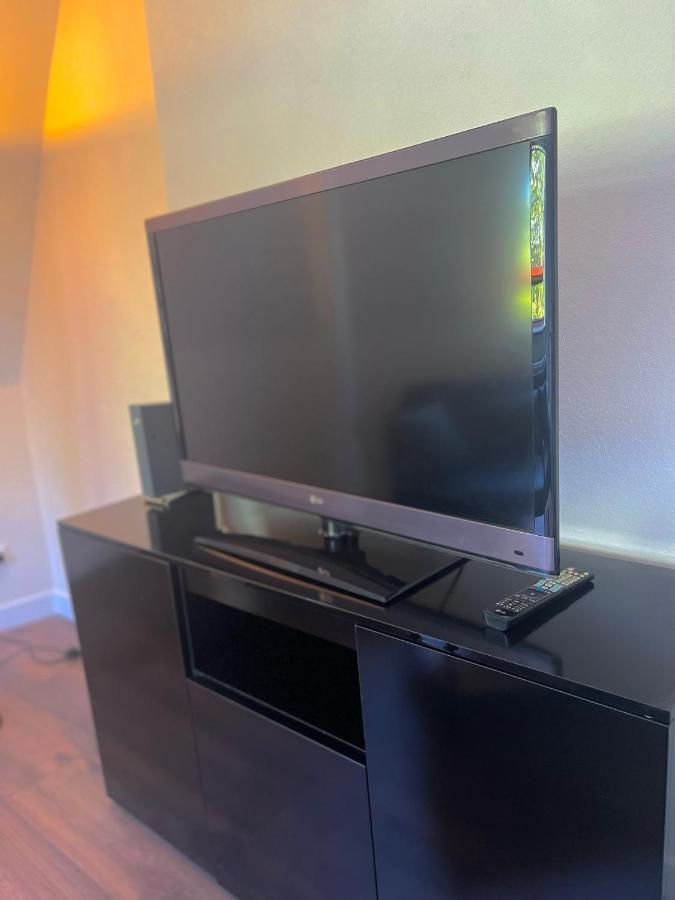 Apartment, 3 Zkdb, Balkon, Dachgeschoss, Naehe Duesseldorf